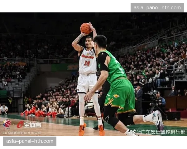 CBA季后赛首轮：广东男篮大比分2-0领先浙江东阳光